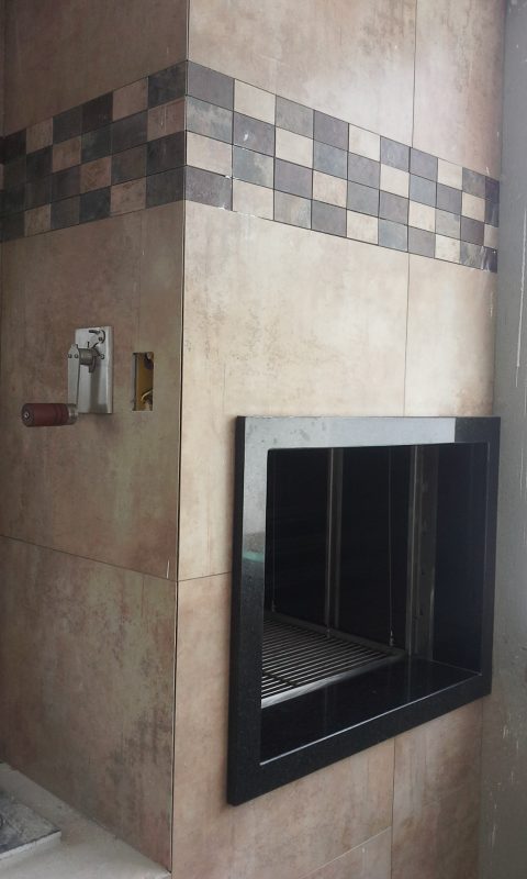 Elevatório de grelha + revestimento de granito